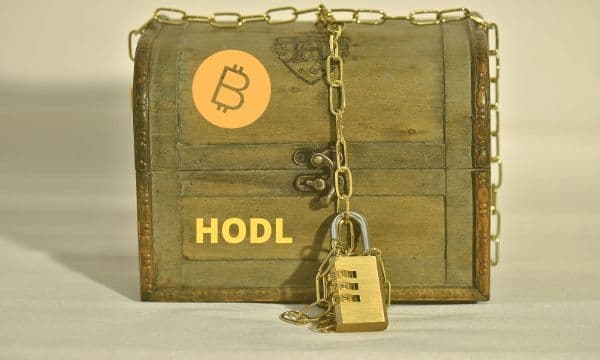 37% of US investors would not sell cryptocurrencies even in financial trouble