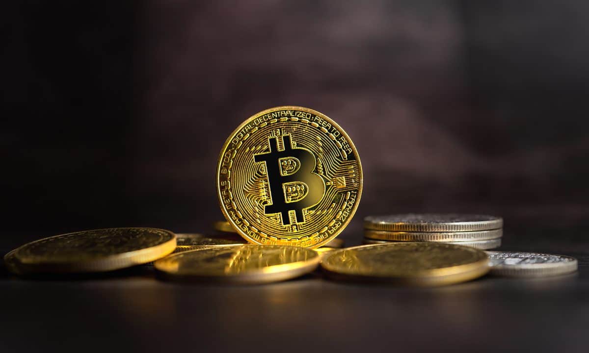 More than 100 Bitcoin suddenly moved from QuadrigaCX cold wallet after three years of "sleep"